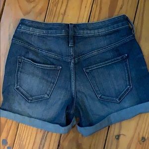 Mossimo Supply Co. Shorts - Mossimo shorts Mossimo Supply Co. Shorts - Mossimo shorts